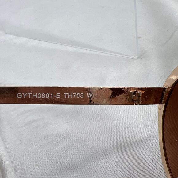 Tahari Sunglasses TH753 White Rose Gold Tortoise Frame Brown Gradient Lens - Picture 4 of 10